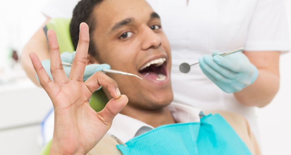 Link Between Dental Implants and Improved Oral Health