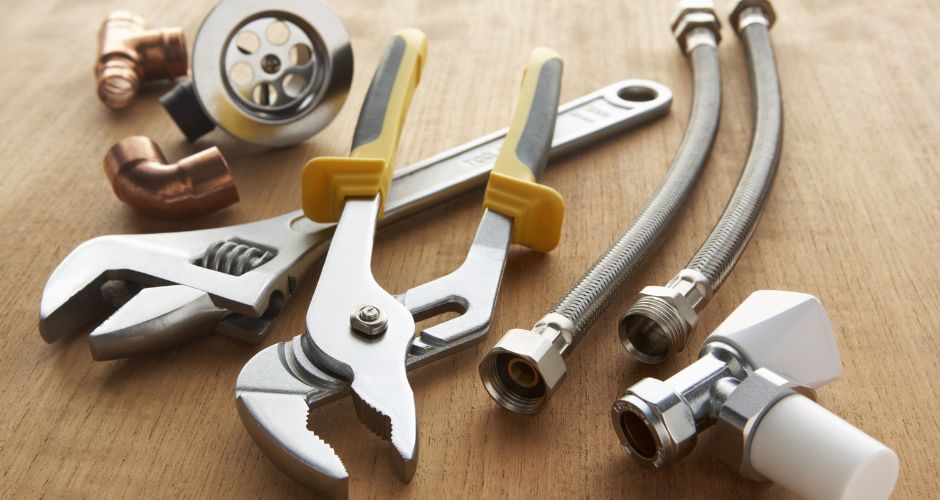 Essential List of Plumbing Tools
