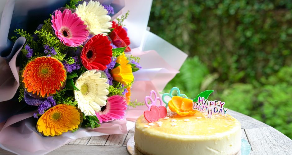 11 Birthday Flowers Idea for Her: Romance in Bloom