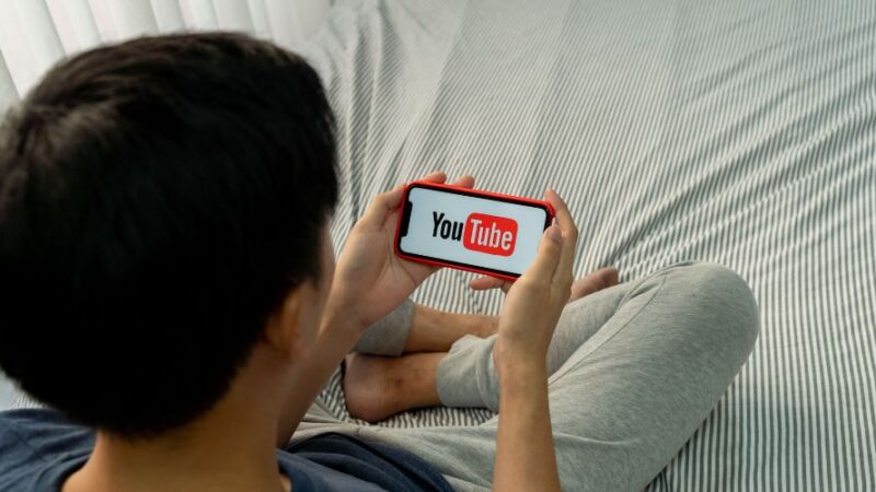 How to Download YouTube Videos to your Phone